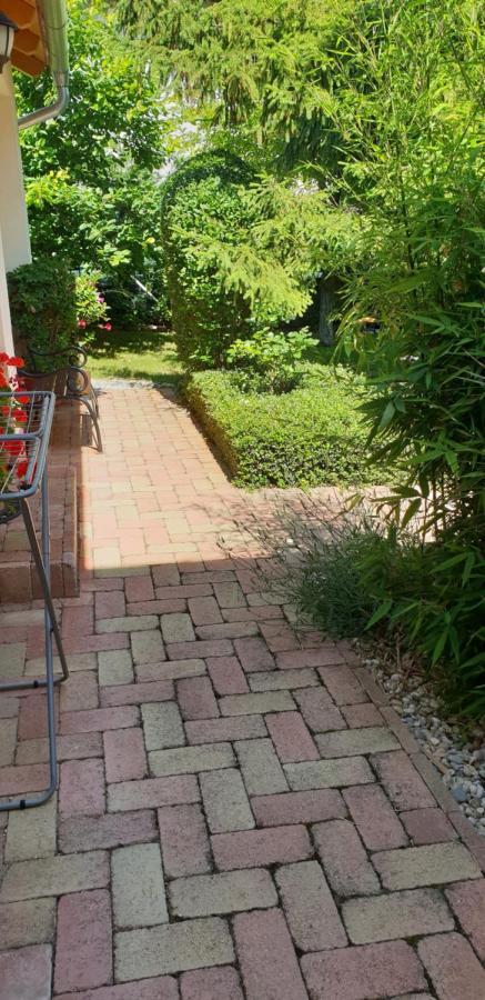 Fuered Deluxe Garden Apartment バラトンフレド エクステリア 写真